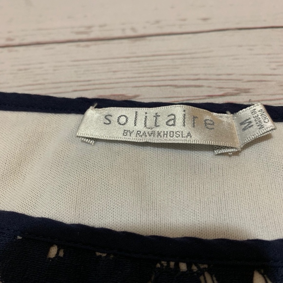 Womens blus lace blouse with white underlay size M - Picture 2 of 8